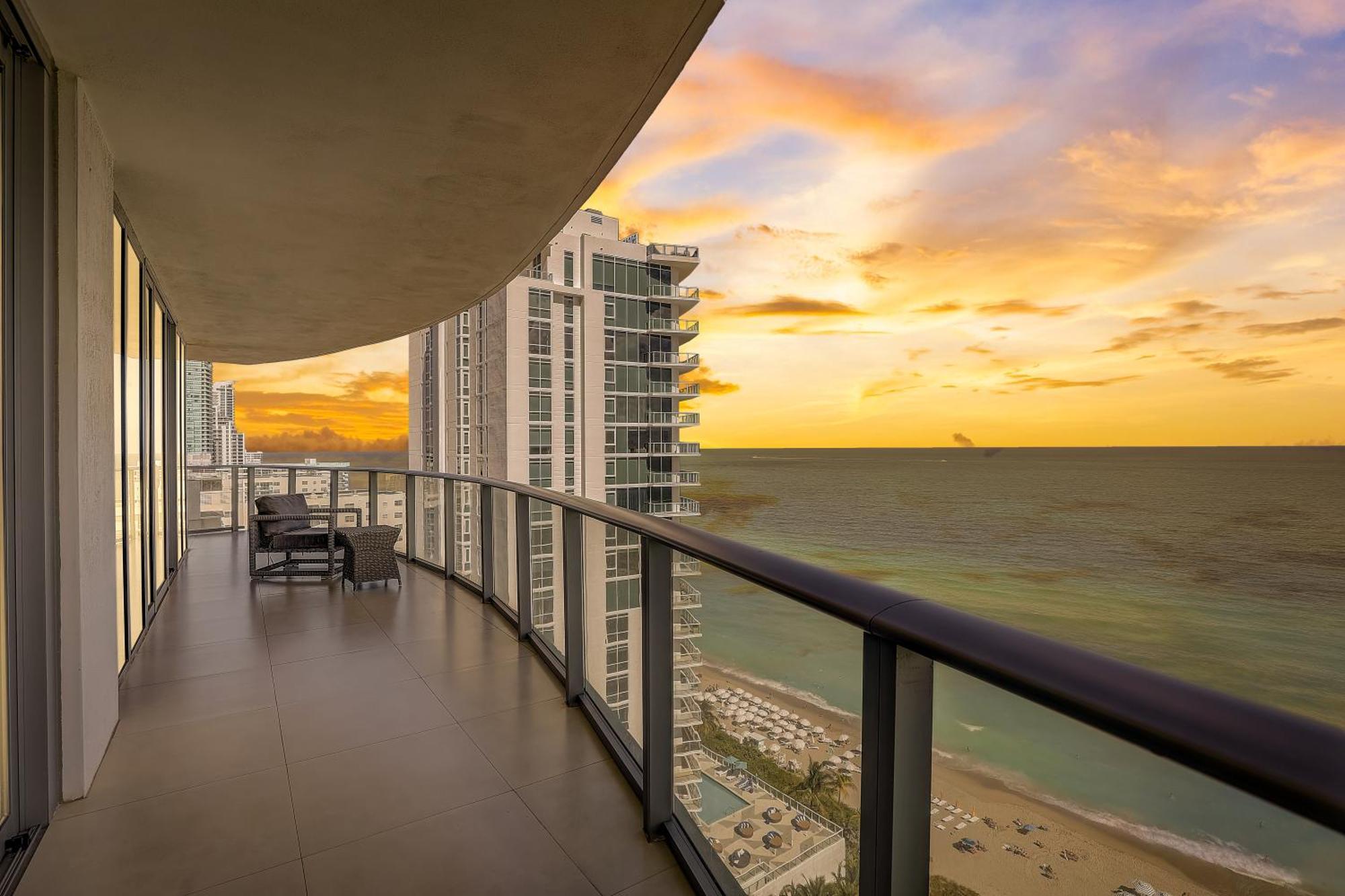 1502 - Stunning Ocean View At The Beach Apartman Hollywood Kültér fotó